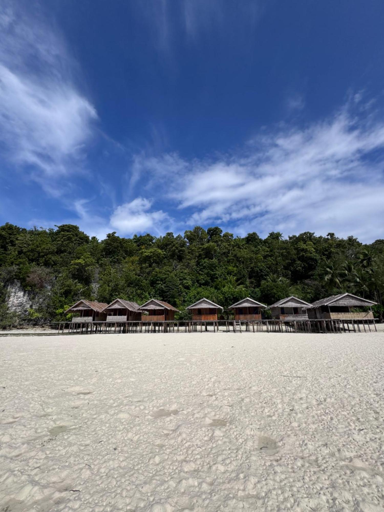 Junior Homestay Kri Exterior foto